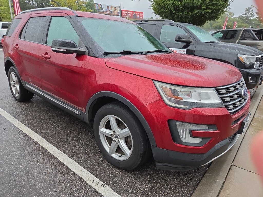 Used 2017 Ford Explorer XLT SUV