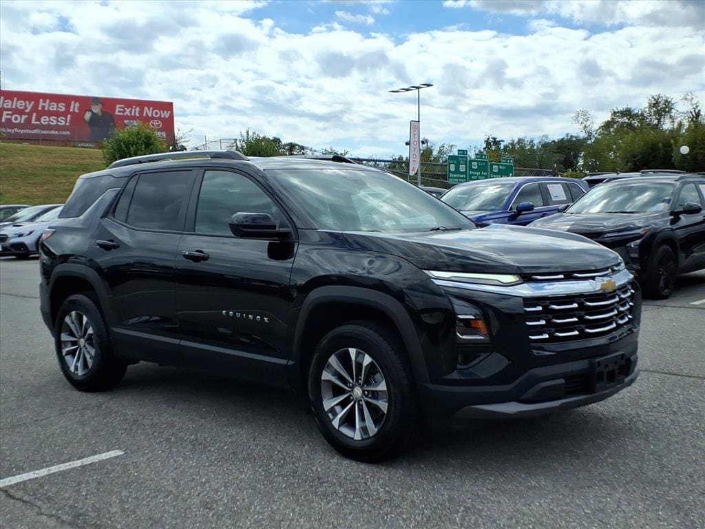 Used 2025 Chevrolet Equinox LT SUV