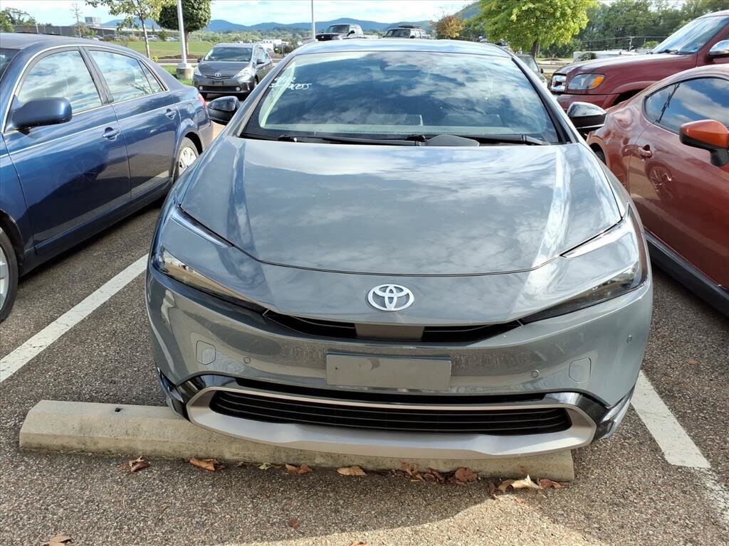 Certified 2023 Toyota Prius XLE Hatchback