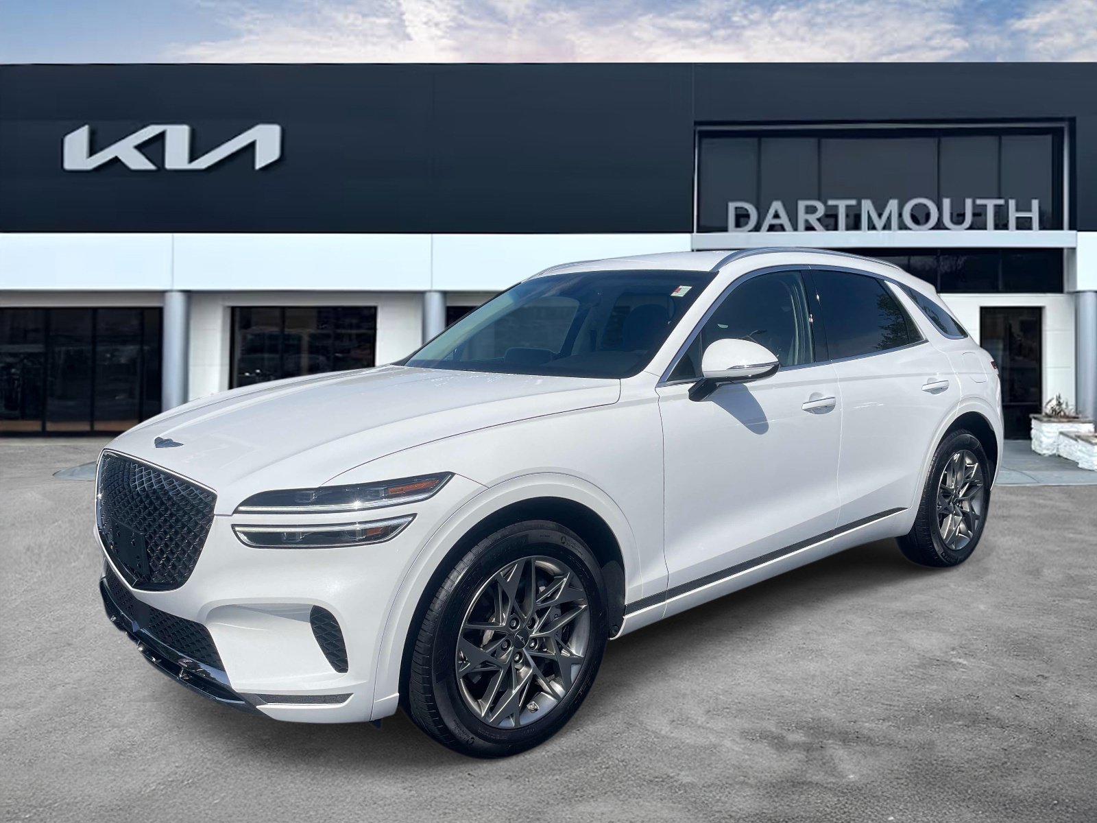 2024 GENESIS GV70 Standard