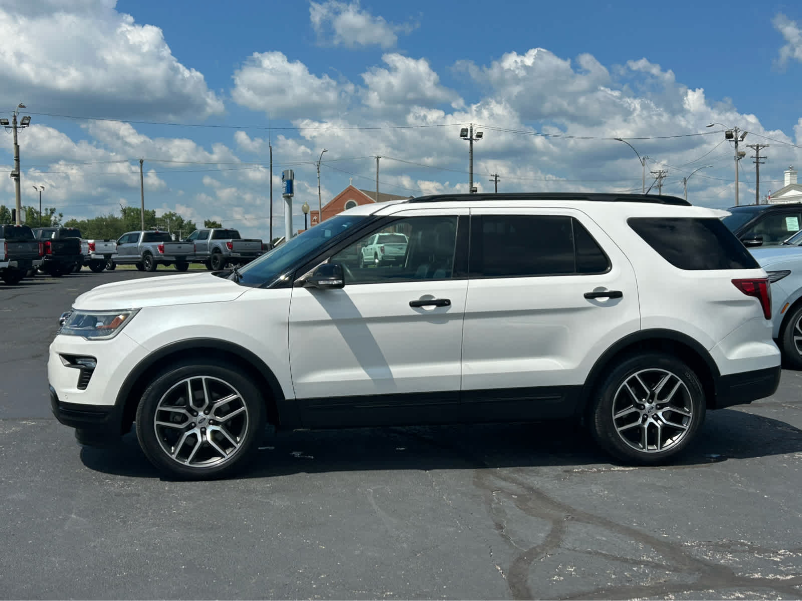 2018 Ford Explorer Sport