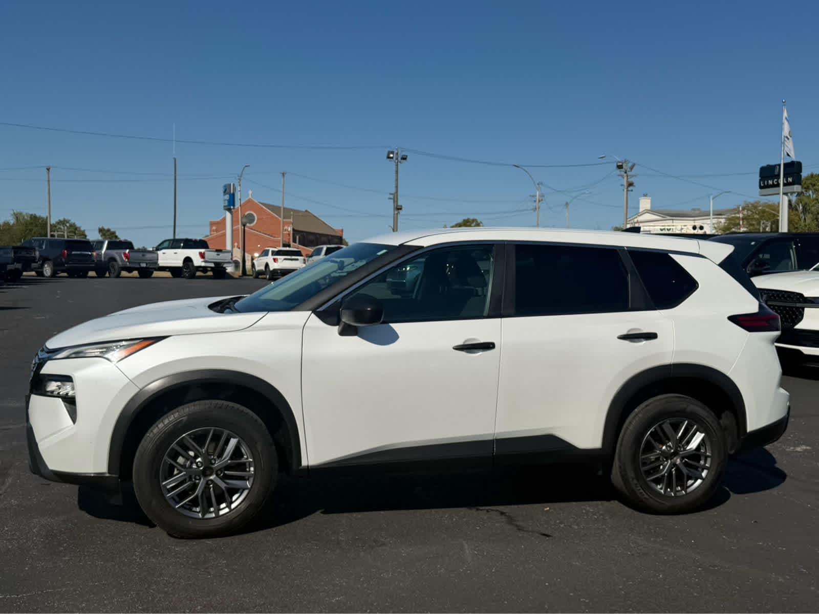 2024 Nissan Rogue S