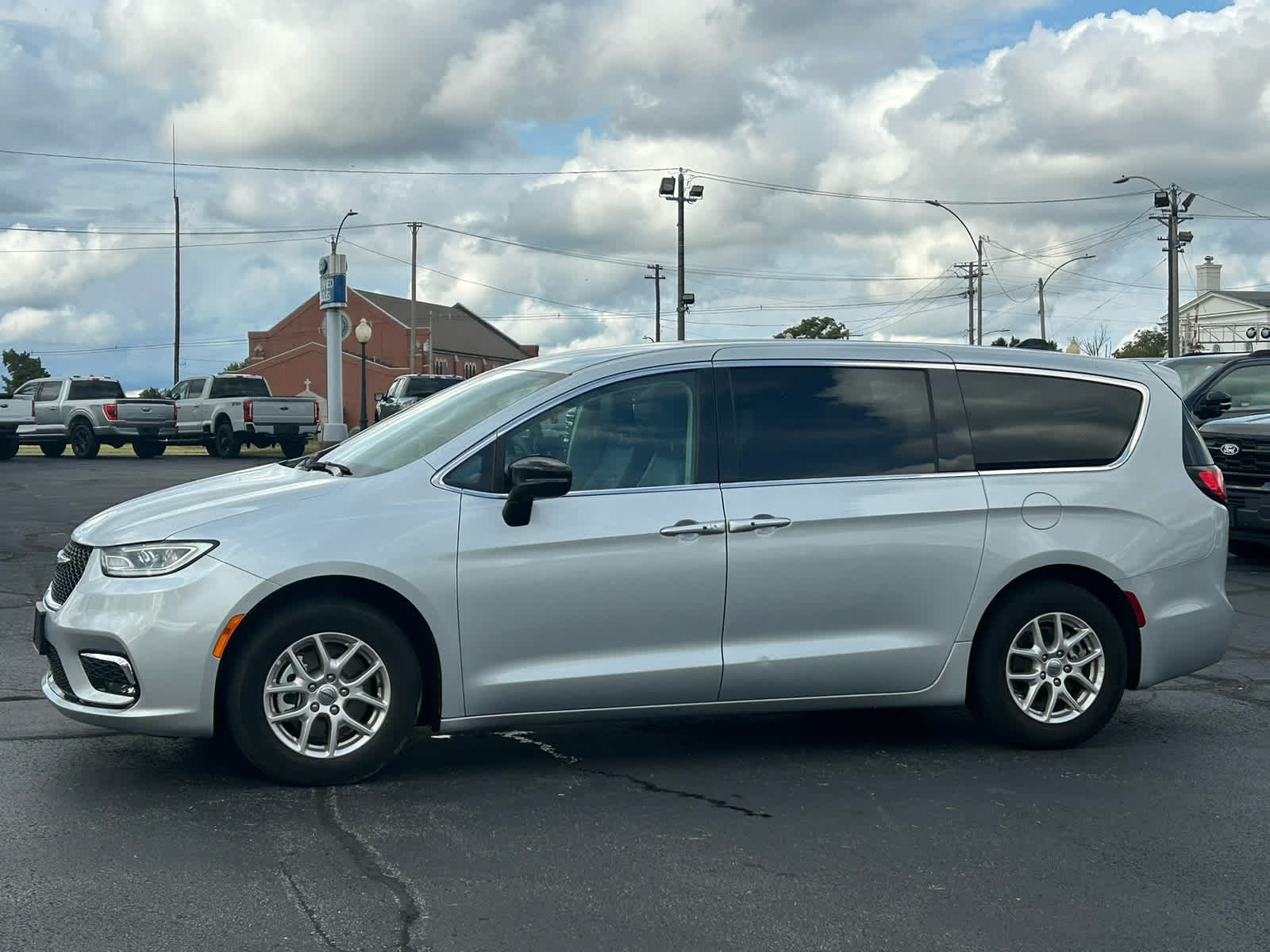 2024 Chrysler Pacifica