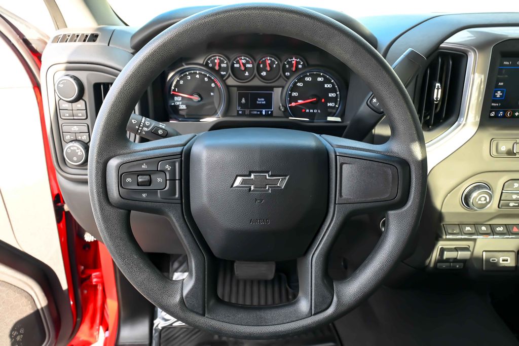 2024 Chevrolet Silverado 1500 Custom - Photo 21