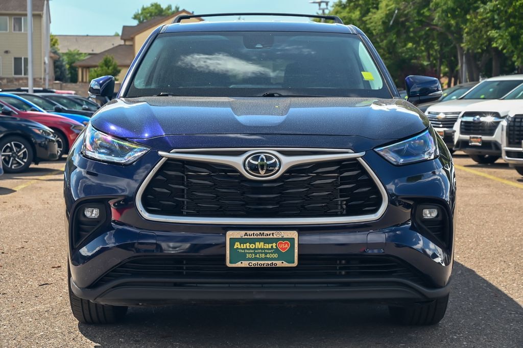 Used 2022 Toyota Highlander LE SUV