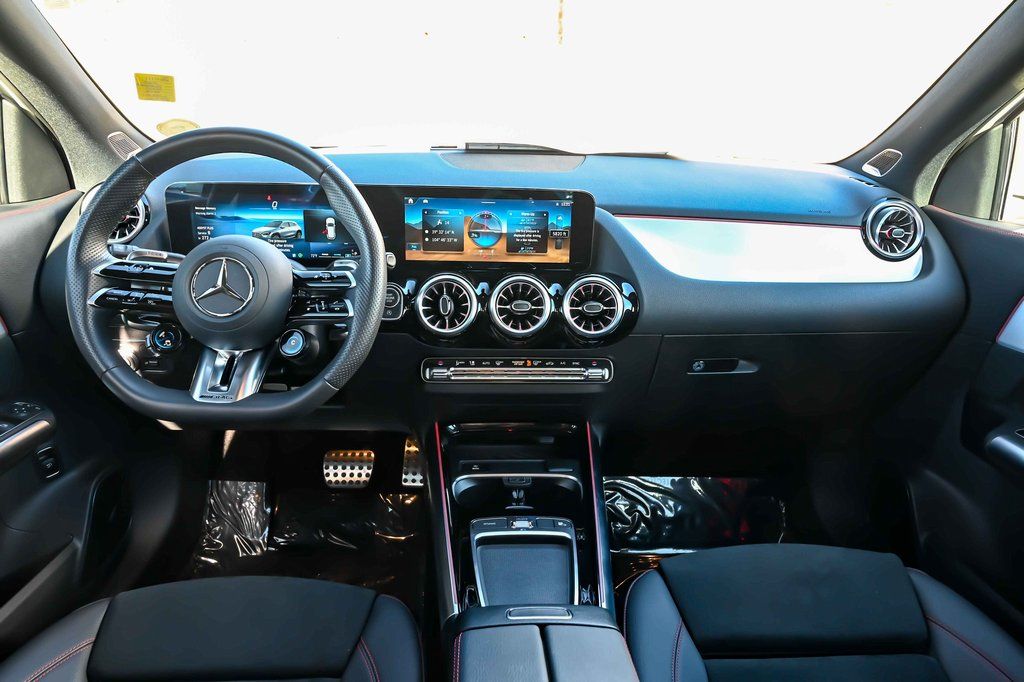 2025 Mercedes-Benz GLA GLA35 AMG - Photo 21
