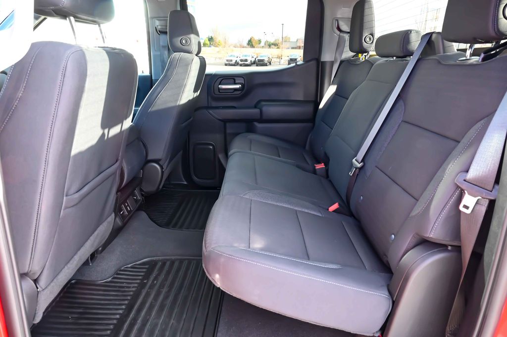 2024 Chevrolet Silverado 1500 Custom - Photo 17