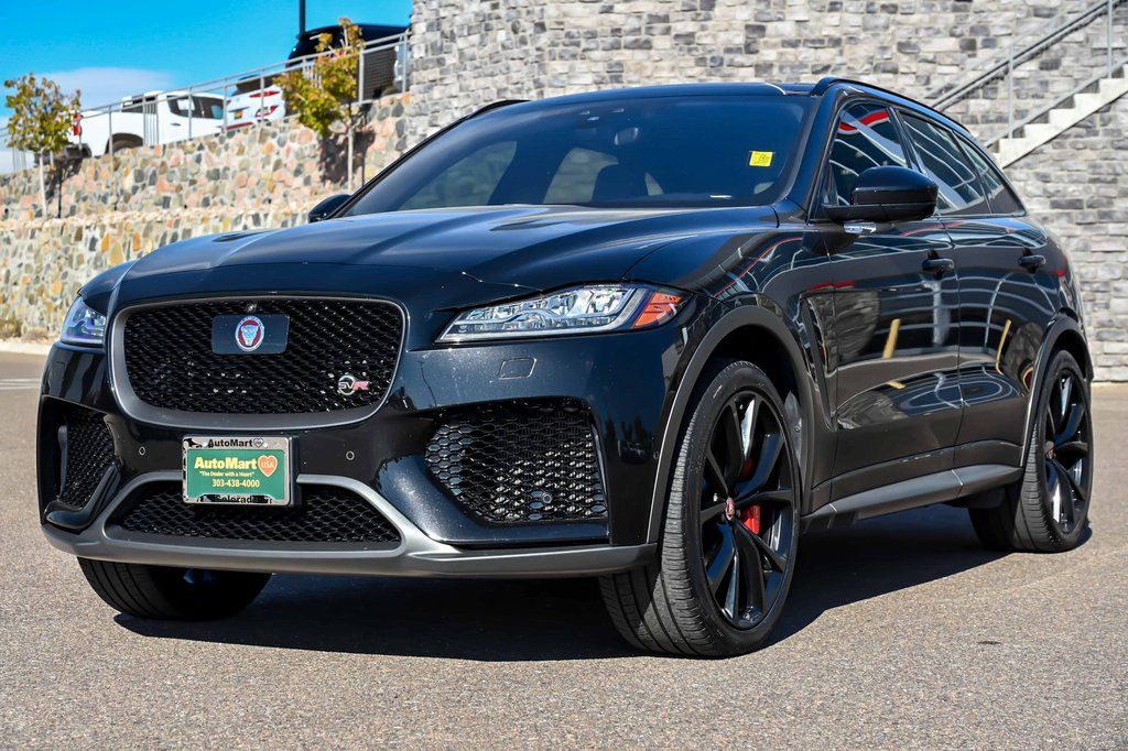 2020 Jaguar F-Pace SVR - Photo 8
