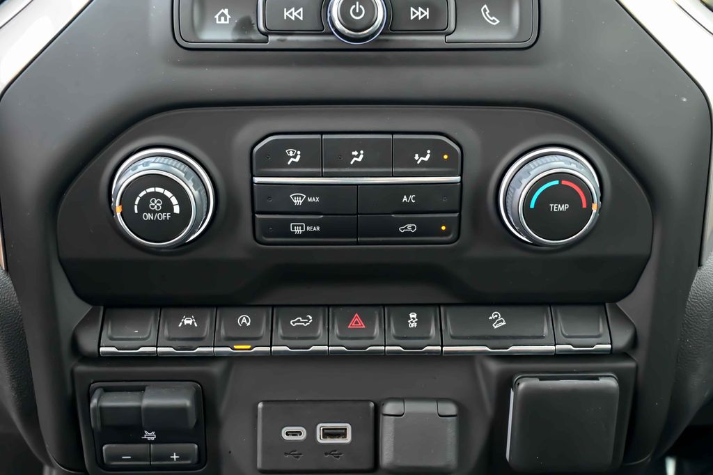 2024 Chevrolet Silverado 1500 Custom - Photo 26