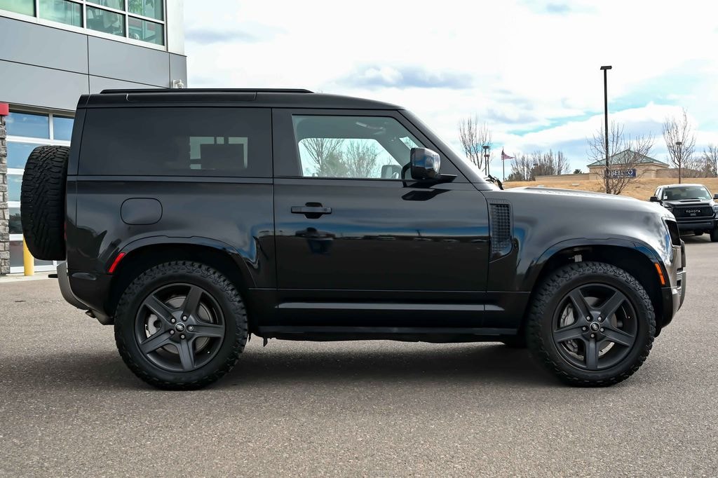 Used 2023 Land Rover Defender 90 X-Dynamic SE SUV