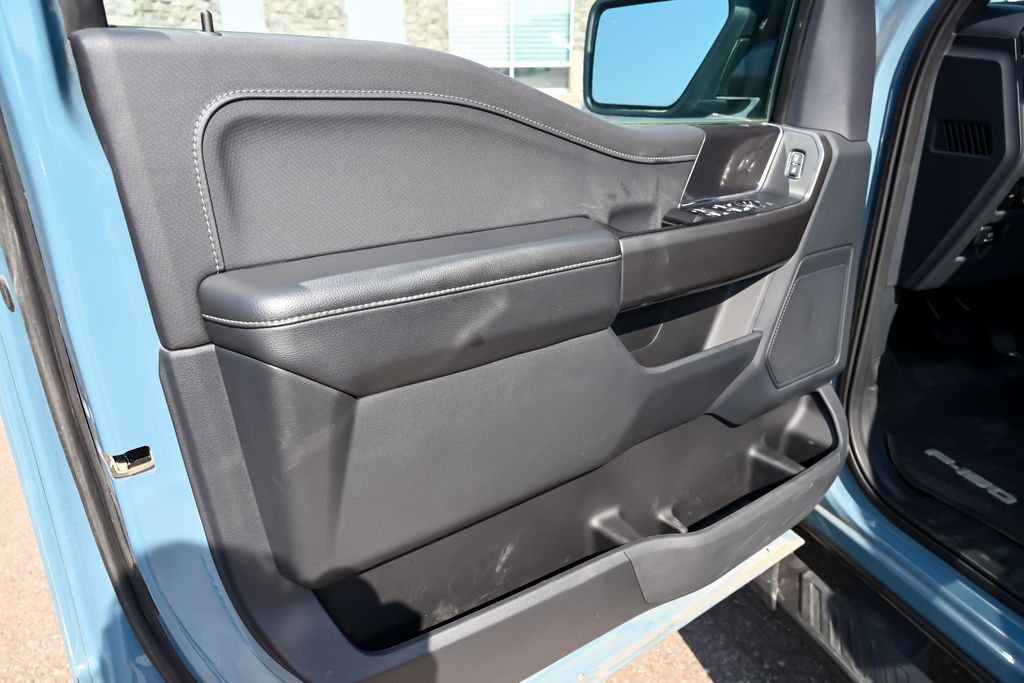 2023 Ford F-150 XLT - Photo 10