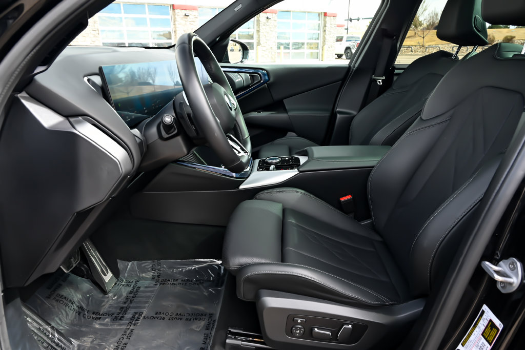 2025 BMW X3 30 - Photo 13