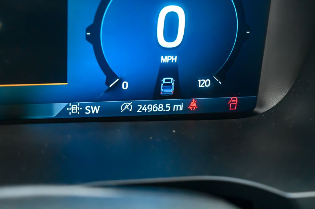 2025 Ford F-150 XLT - Photo 25