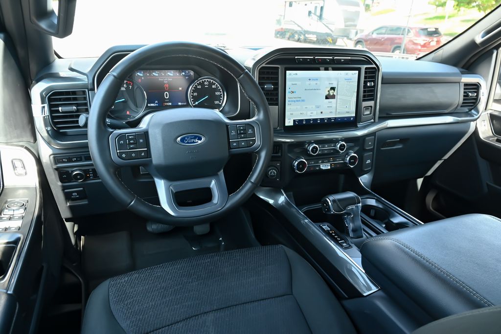 2023 Ford F-150 XLT - Photo 17