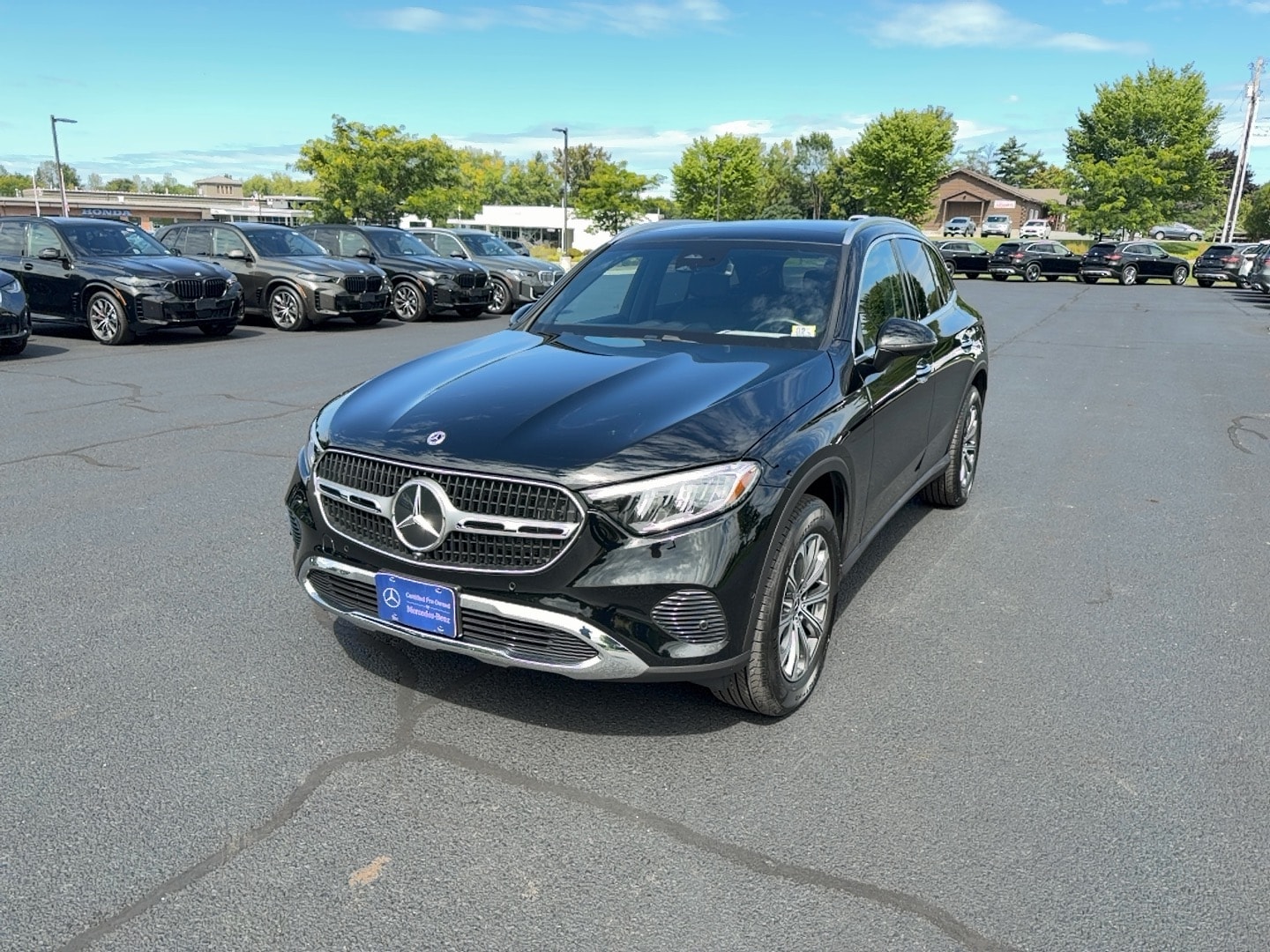 2026 Mercedes-Benz GLC