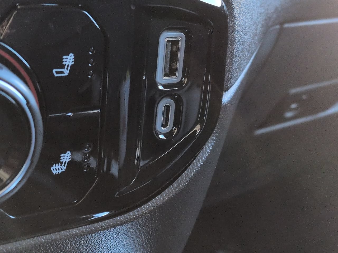 2025 Chevrolet Silverado 1500 RST - Photo 20