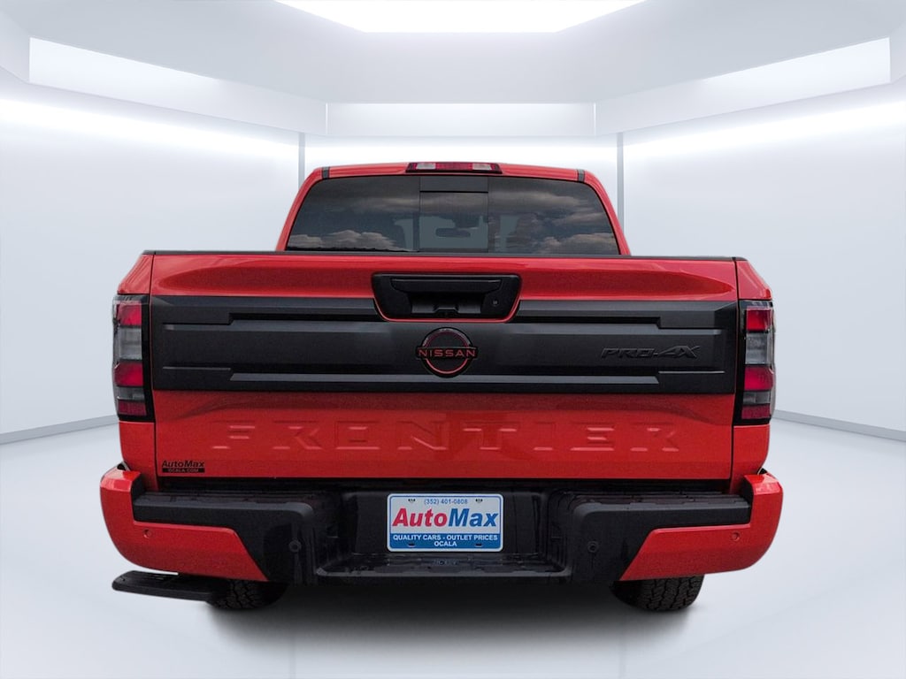 Used 2025 Nissan Frontier PRO-4X Truck Crew Cab