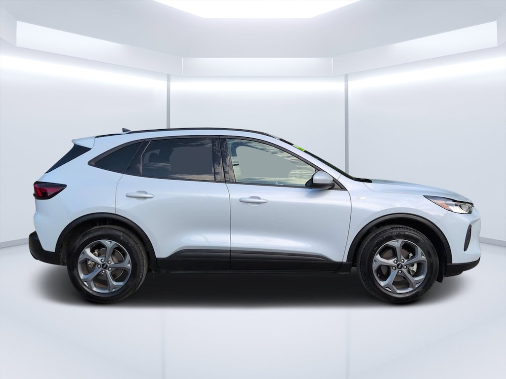 Used 2025 Ford Escape ST-Line Select SUV