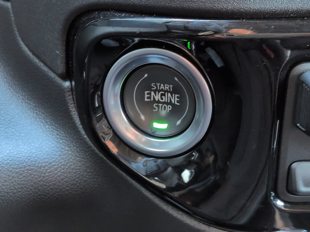 2025 Chevrolet Silverado 1500 RST - Photo 26