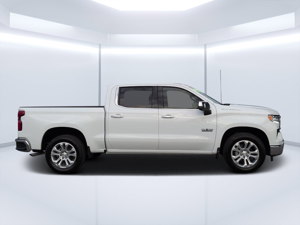 Used 2025 Chevrolet Silverado 1500 LTZ Truck Crew Cab