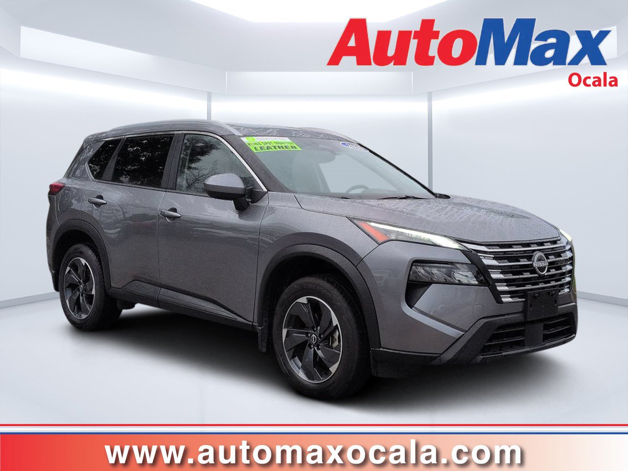 Used 2025 Nissan Rogue SV SUV