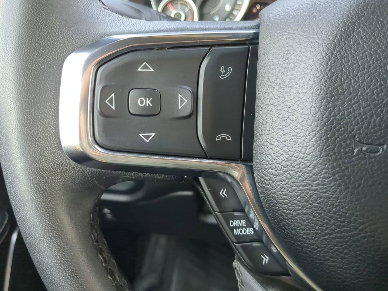 2025 RAM Ram 1500 Pickup Laramie - Photo 24