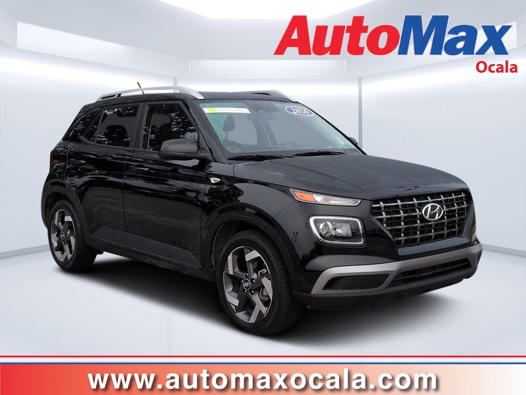 Used 2026 Hyundai Venue SEL SUV