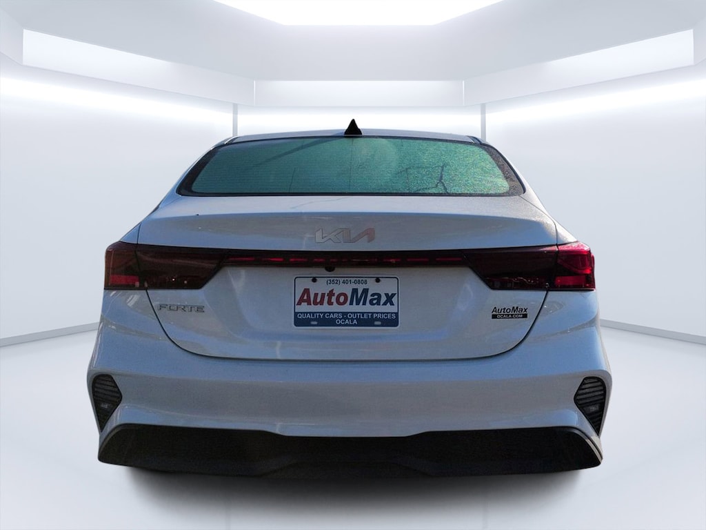 Used 2024 Kia Forte LXS Sedan