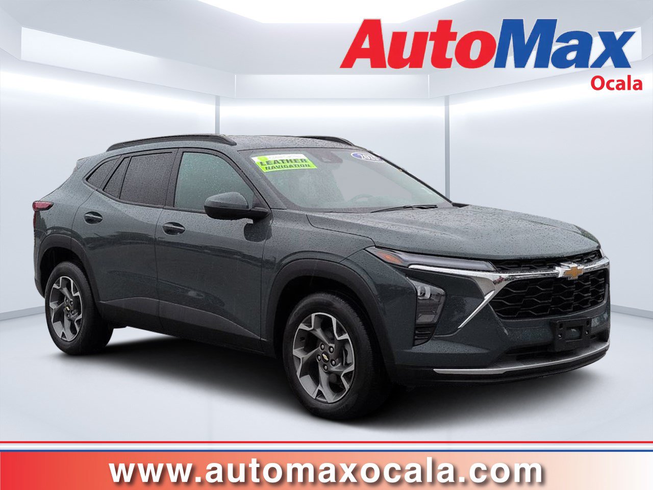 Used 2025 Chevrolet Trax LT SUV
