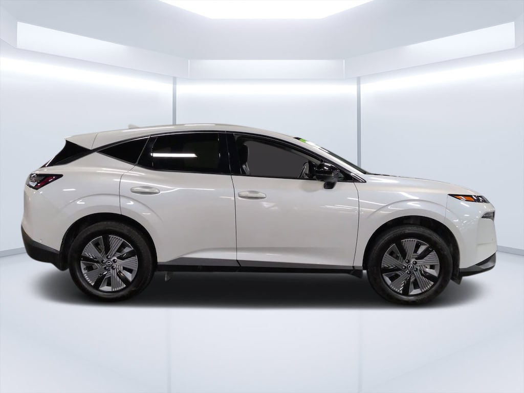 Used 2025 Nissan Murano SL SUV