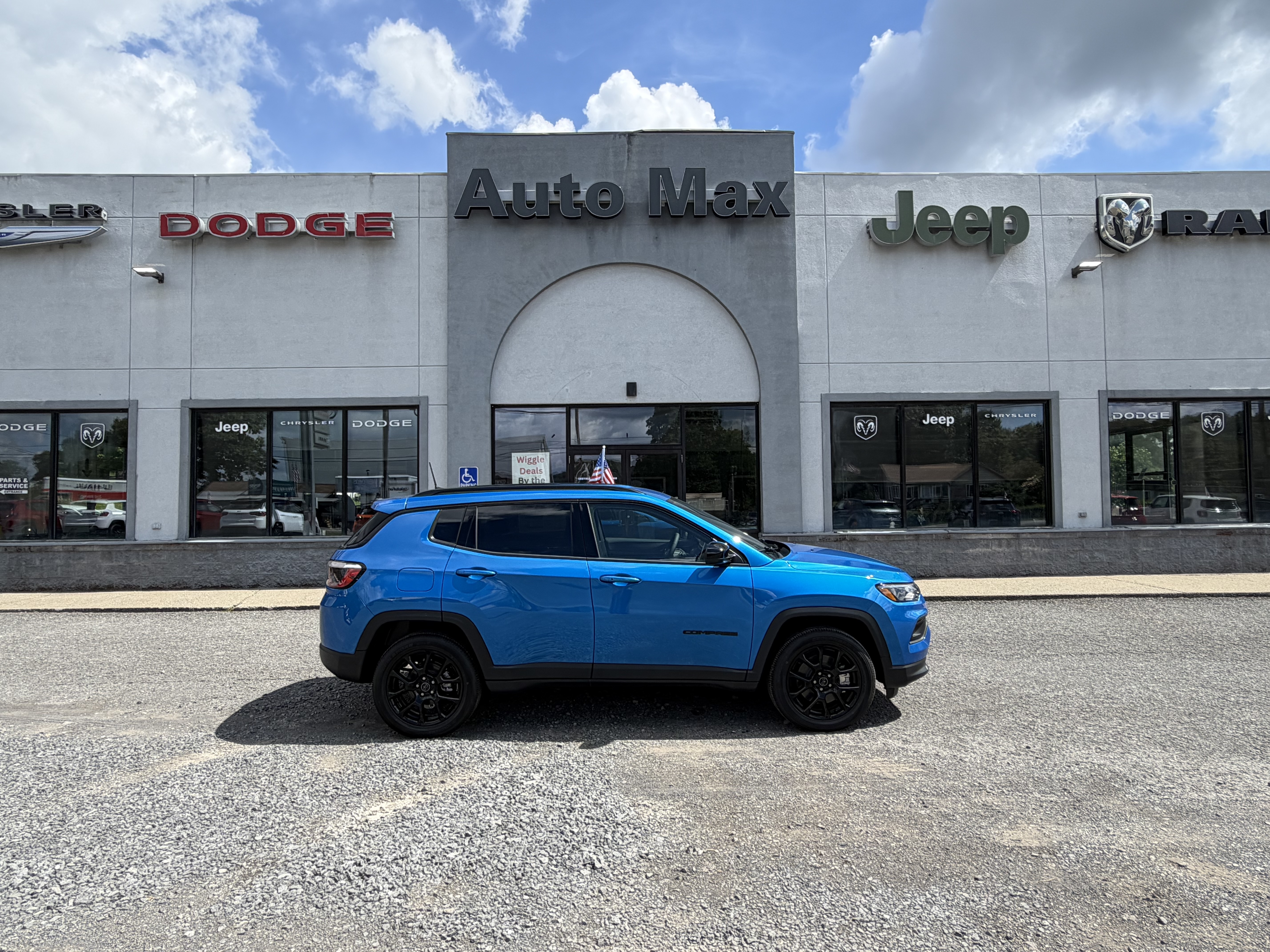 New 2026 Jeep Compass LATITUDE ALTITUDE 4X4 Sport Utility