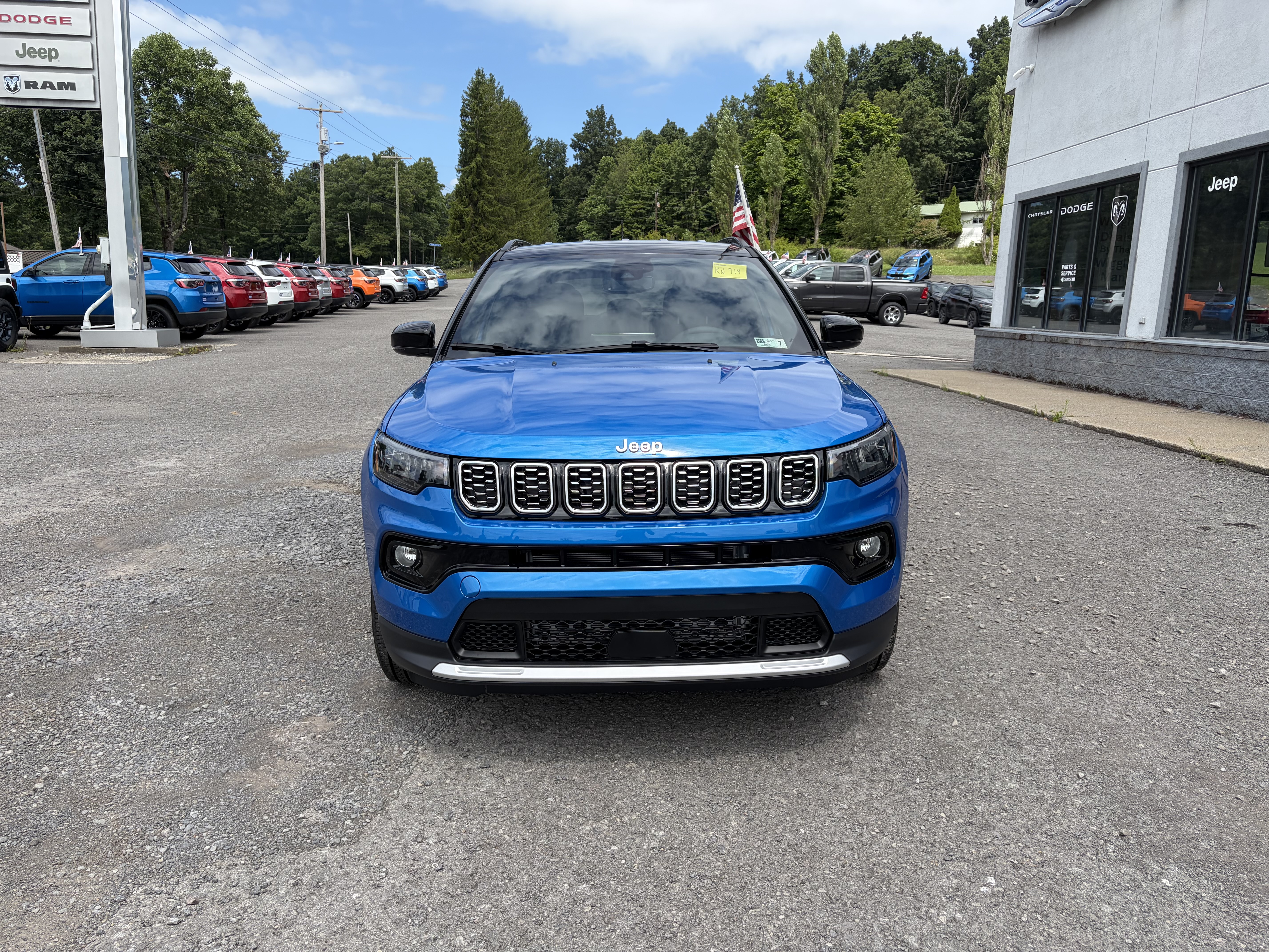 New 2026 Jeep Compass LIMITED ALTITUDE 4X4 Sport Utility