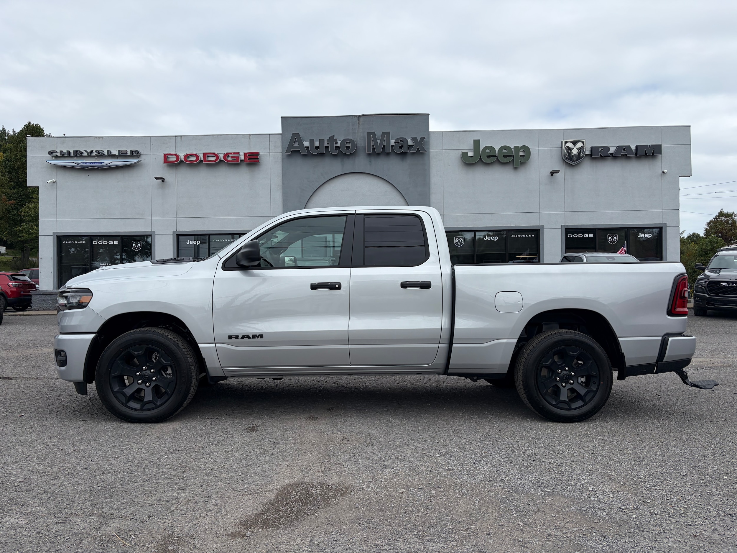 2027 RAM 1500 Pickup Express