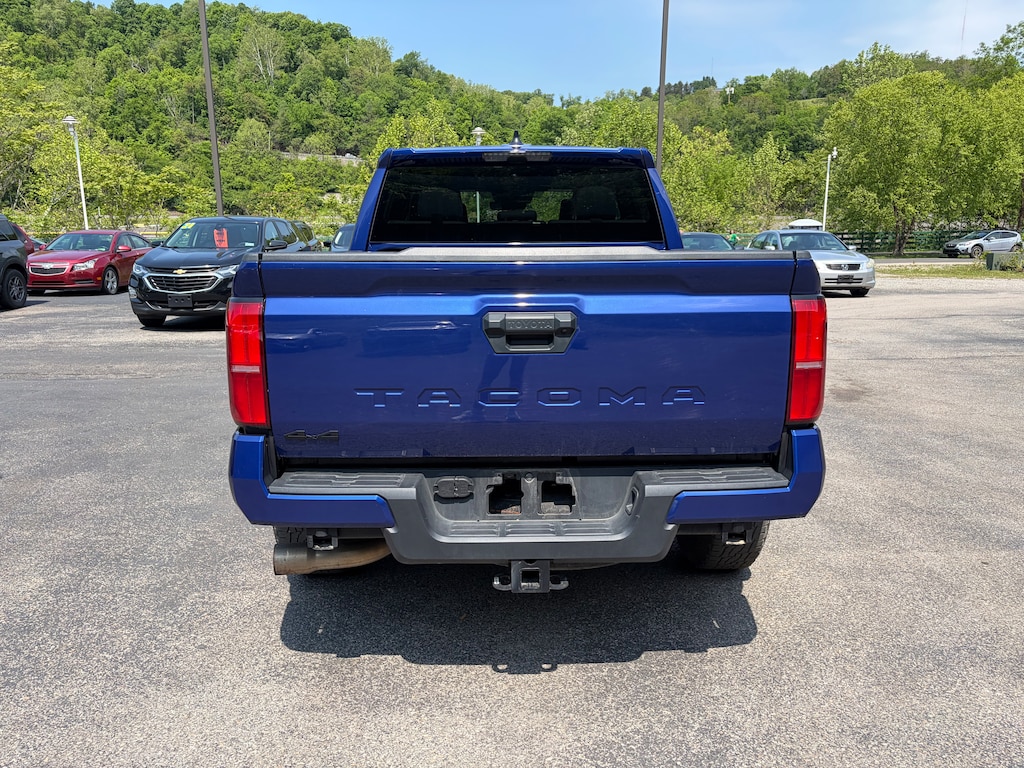 Used 2024 Toyota Tacoma 4WD Truck Double Cab