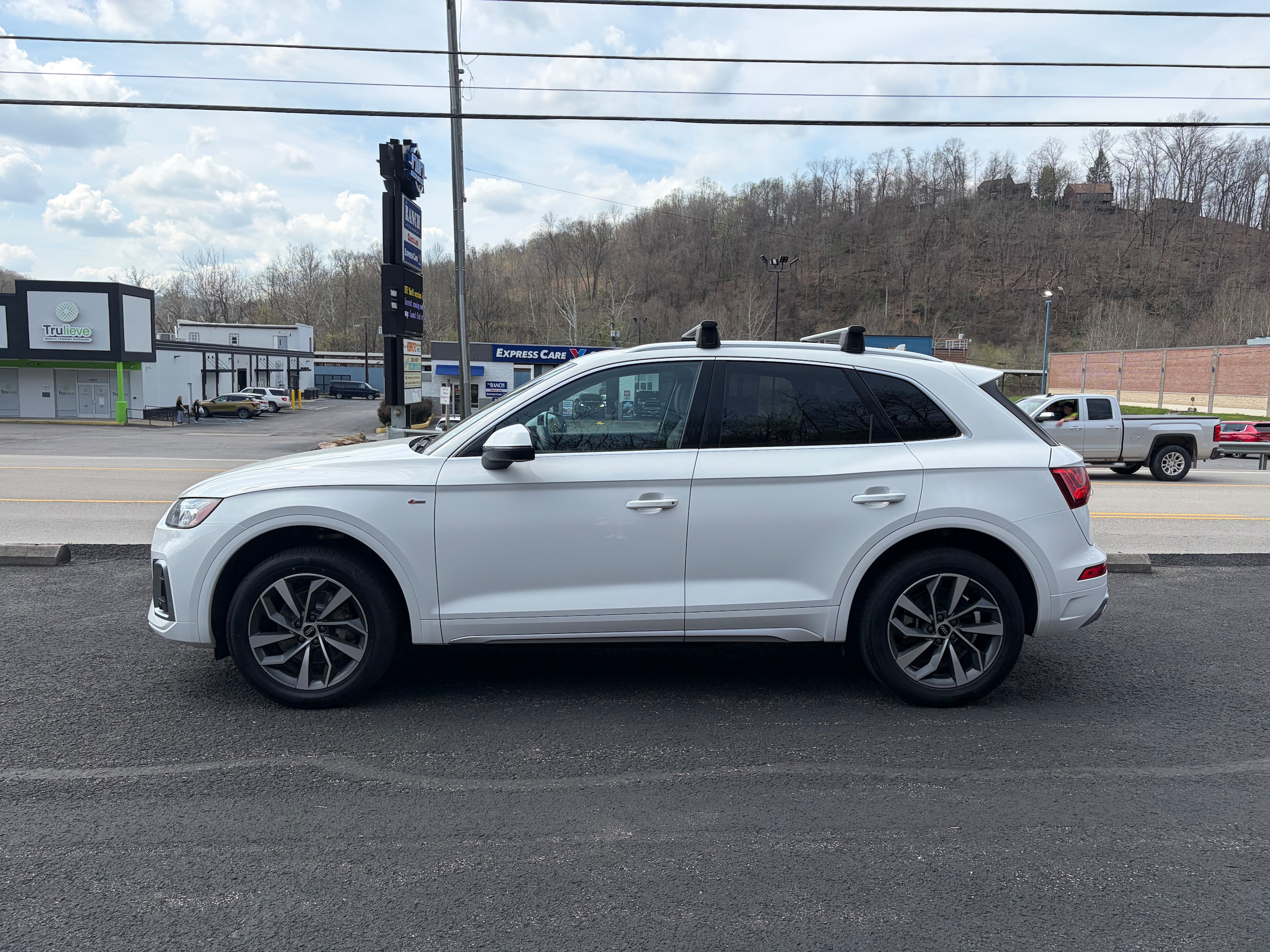 2024 Audi Q5 Premium Plus