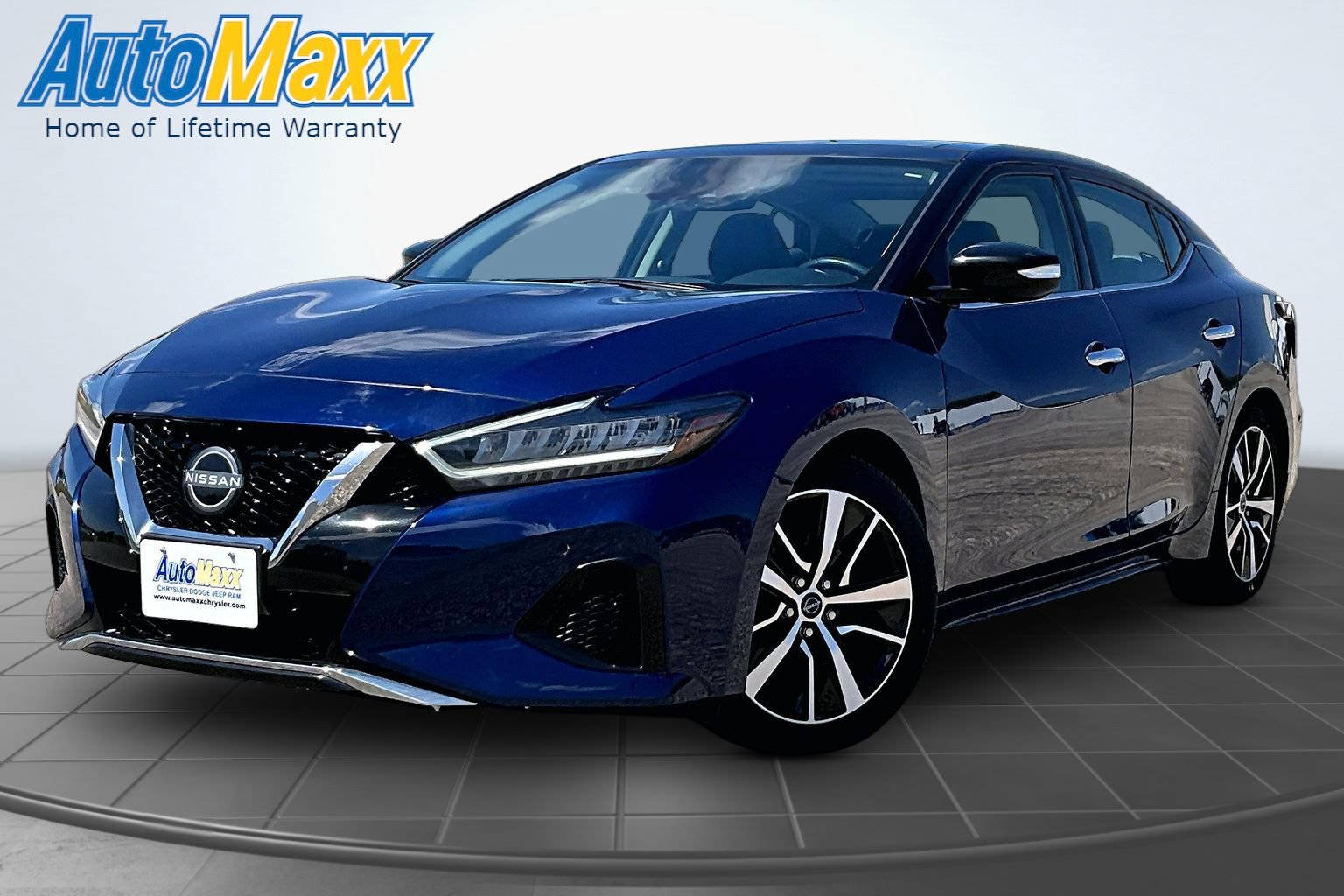 2023 Nissan Maxima SL
