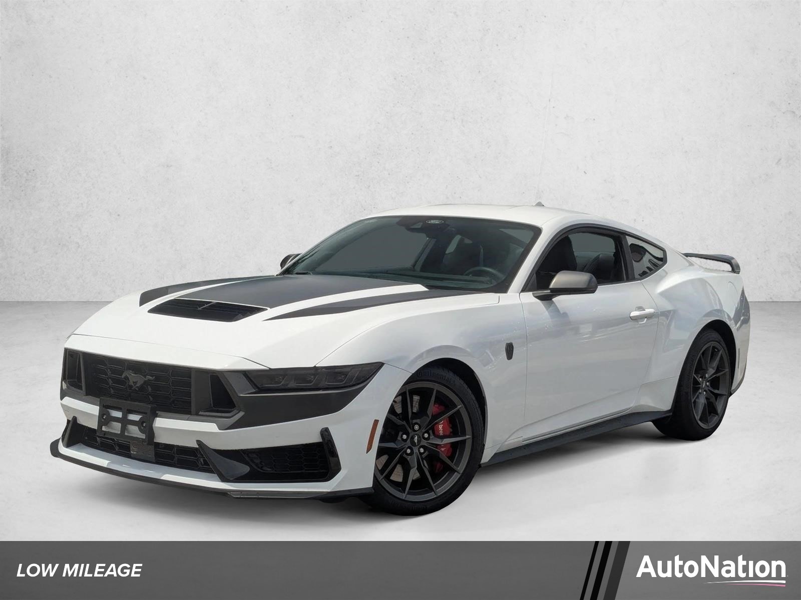 2025 Ford Mustang Dark Horse