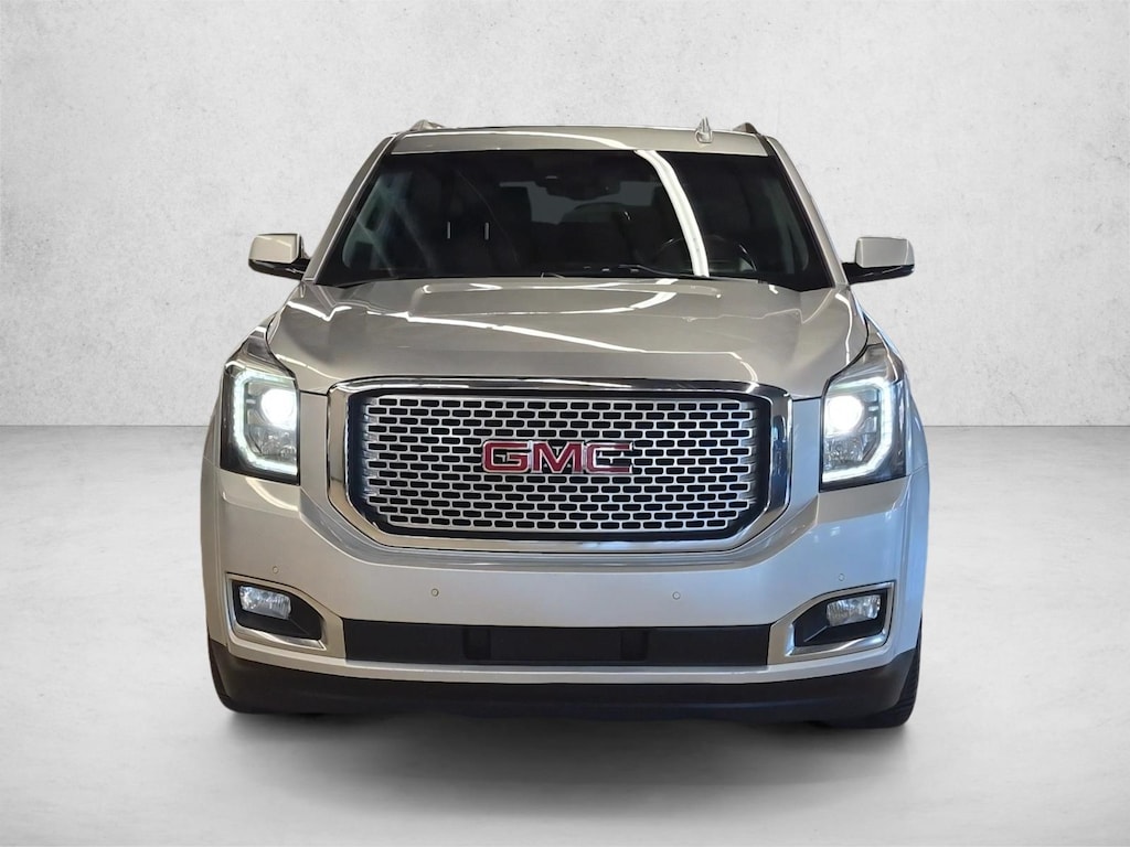 Used 2017 GMC Yukon XL Denali SUV