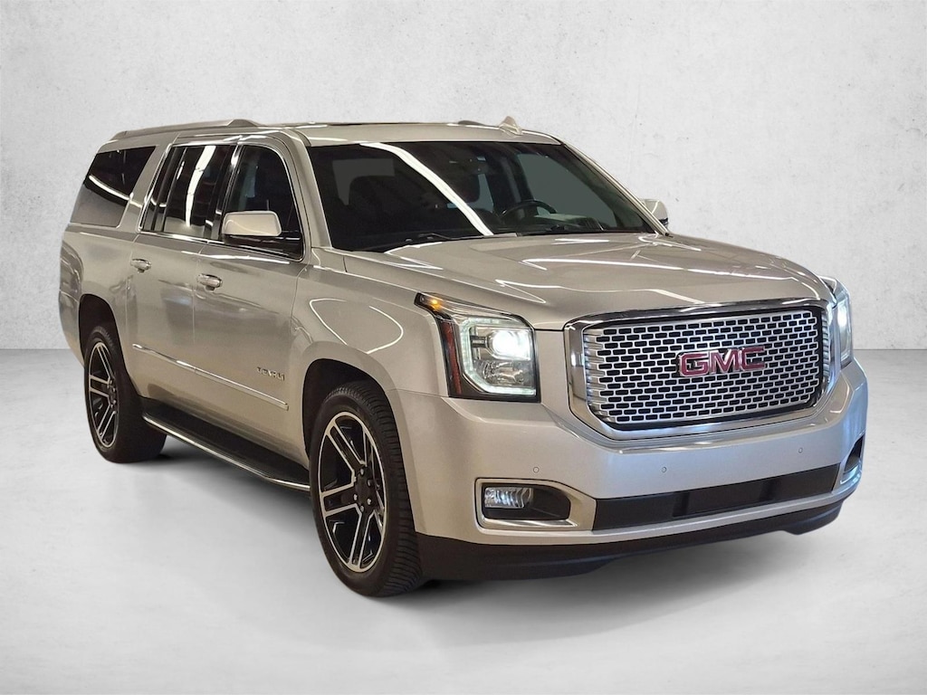 Used 2017 GMC Yukon XL Denali SUV
