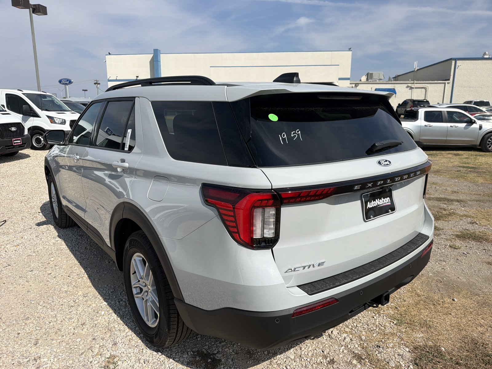 New 2027 Ford Explorer Active w/200A Pkg SUV