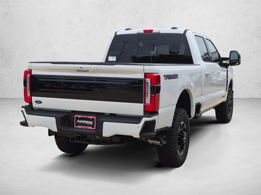 New 2026 Ford F-250 Platinum Truck Crew Cab