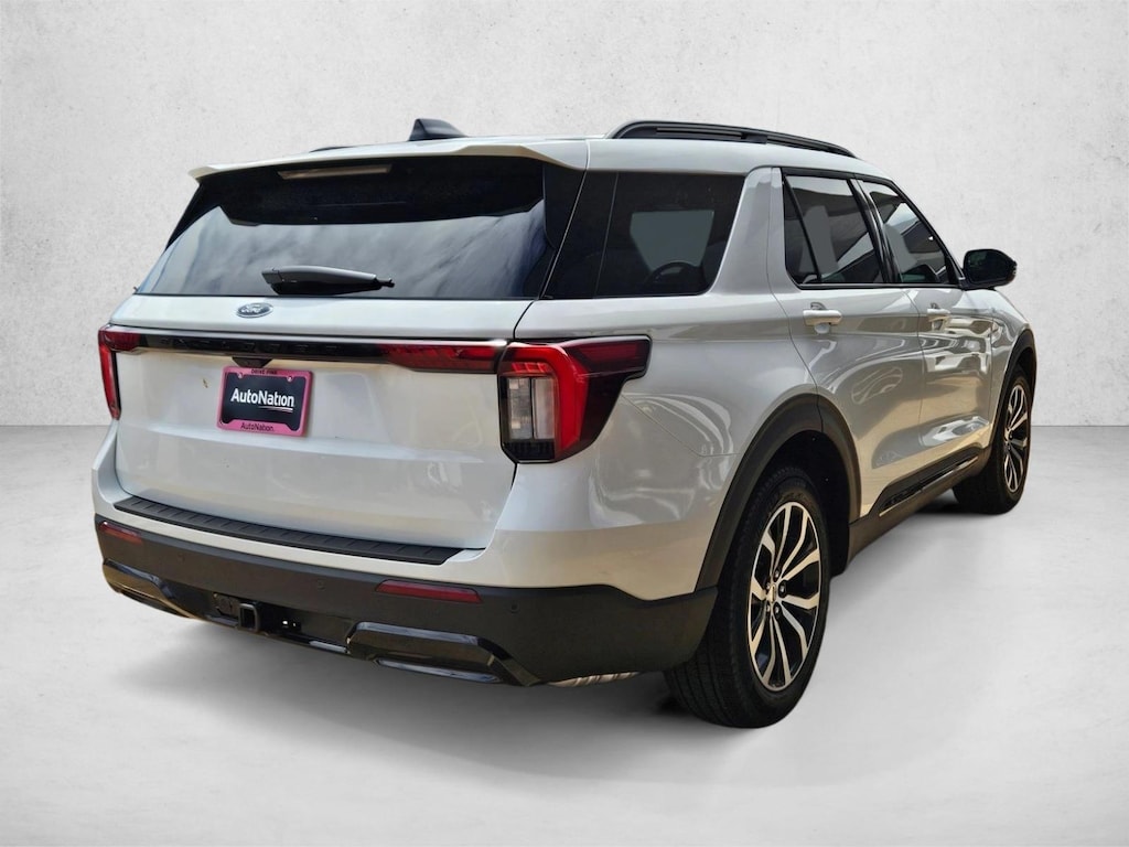 New 2026 Ford Explorer ST-Line SUV