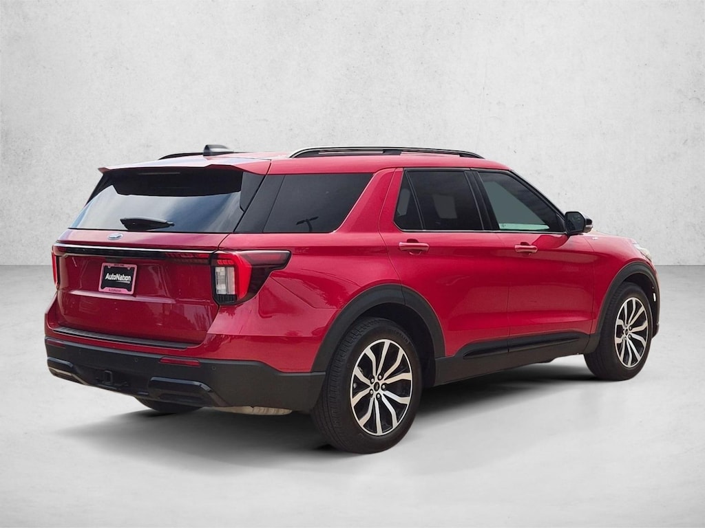Used 2025 Ford Explorer ST-Line SUV