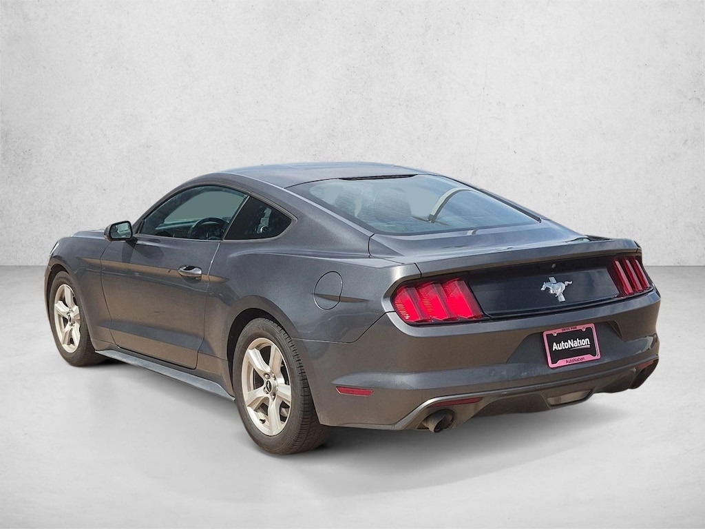 Used 2016 Ford Mustang V6 Coupe