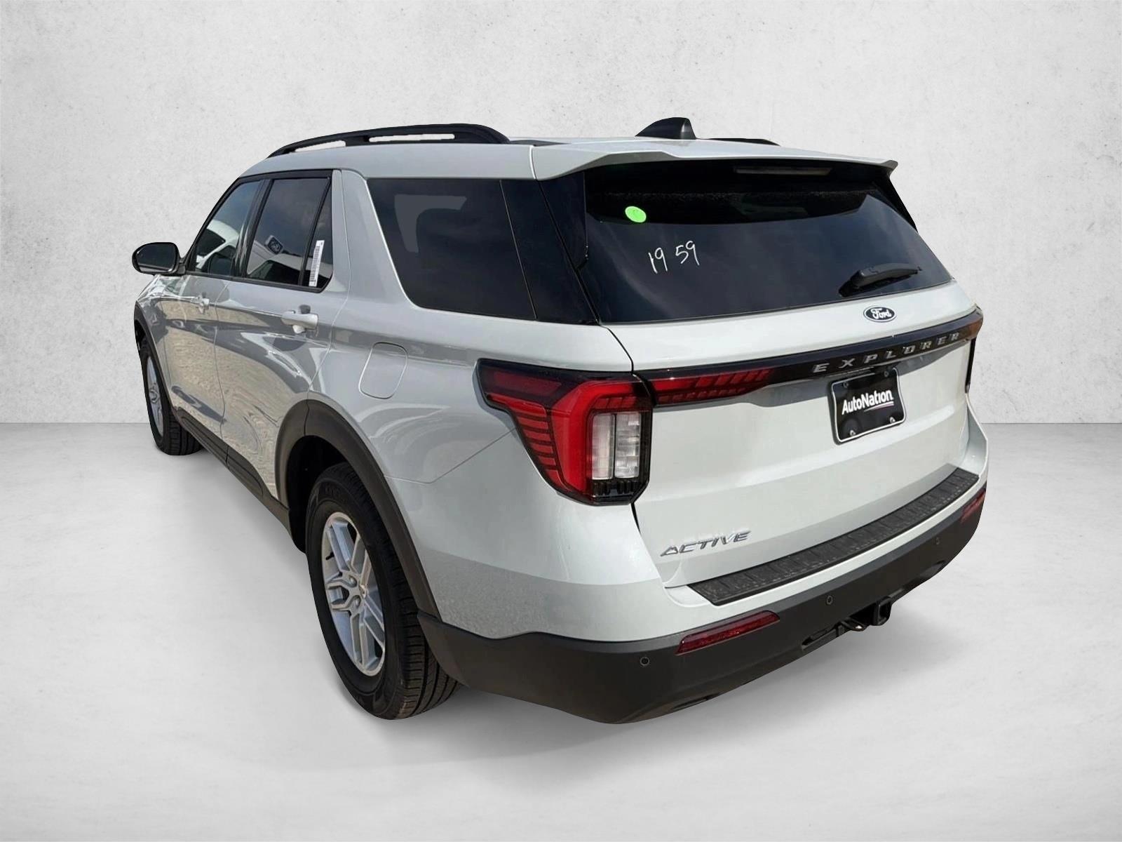 New 2027 Ford Explorer Active w/200A Pkg SUV