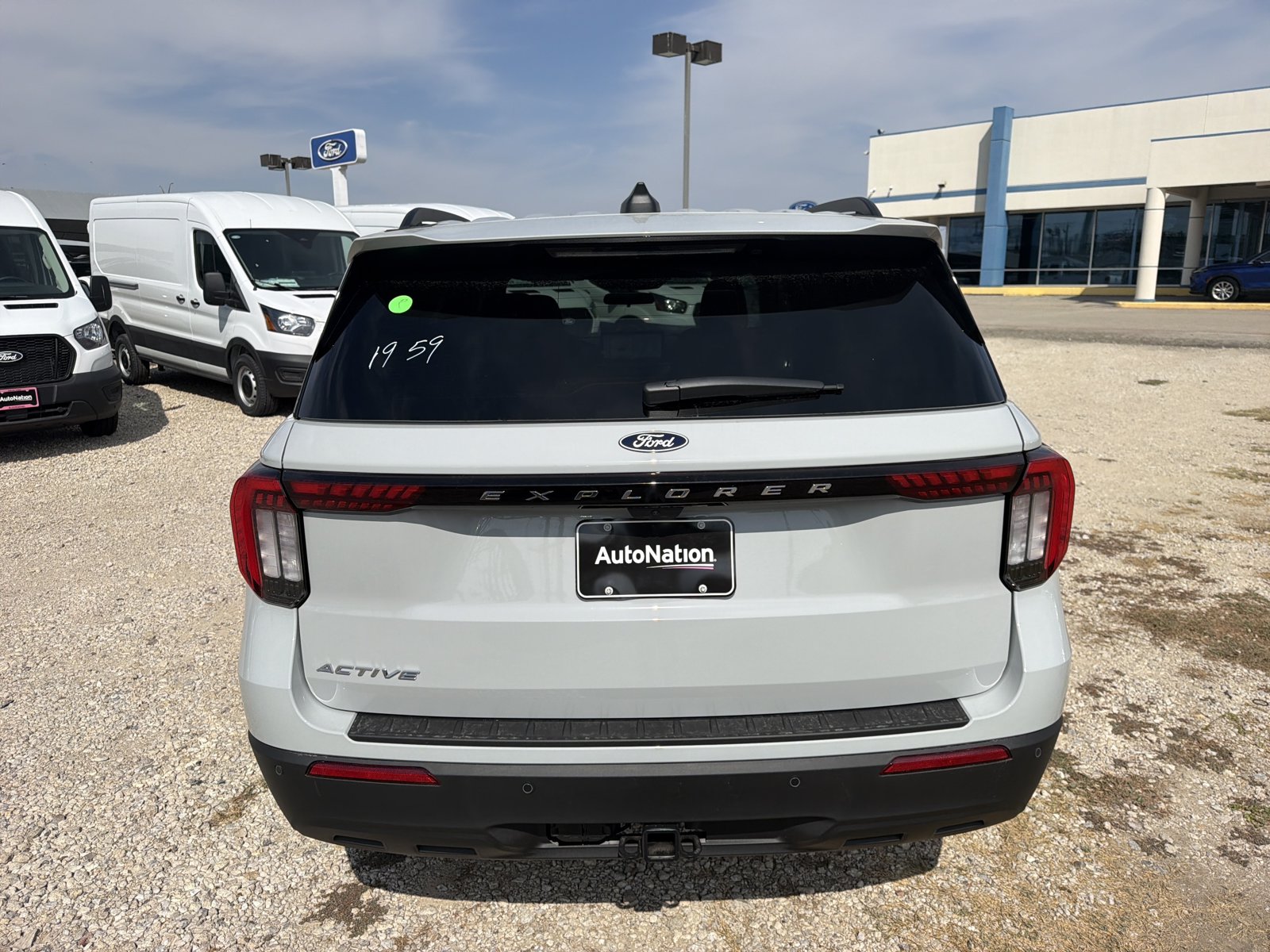 New 2027 Ford Explorer Active w/200A Pkg SUV