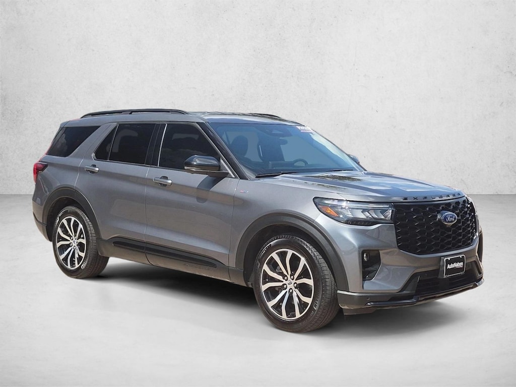 Used 2025 Ford Explorer ST-Line SUV