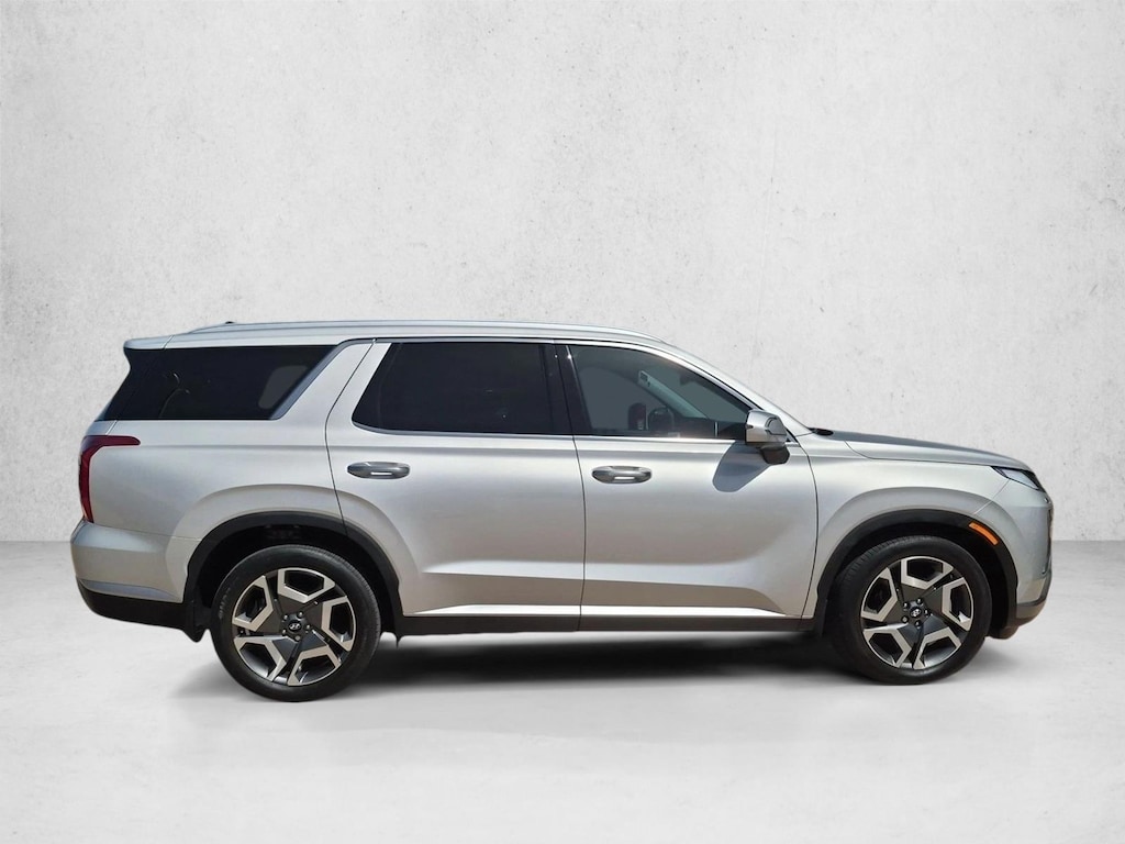 Used 2025 Hyundai Palisade SEL Premium 8P SUV