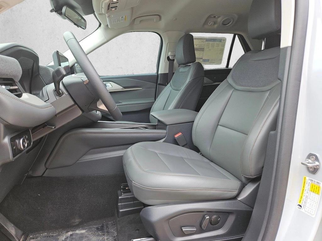 New 2026 Ford Explorer Active w/200A Pkg SUV