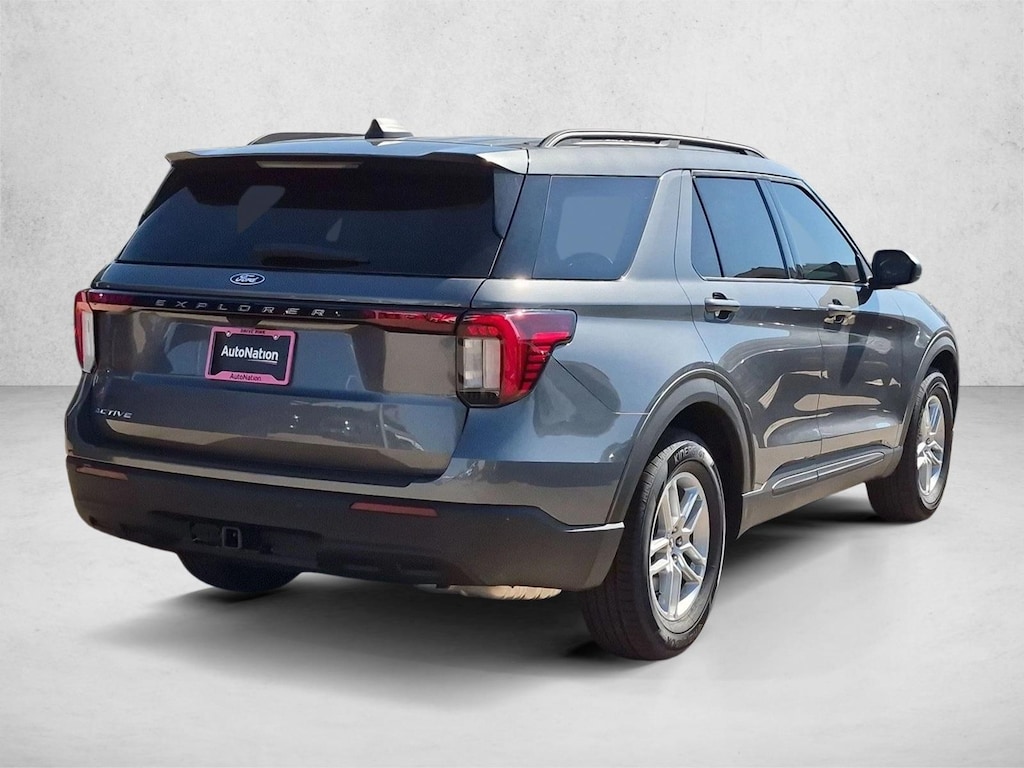 New 2027 Ford Explorer Active w/200A Pkg SUV